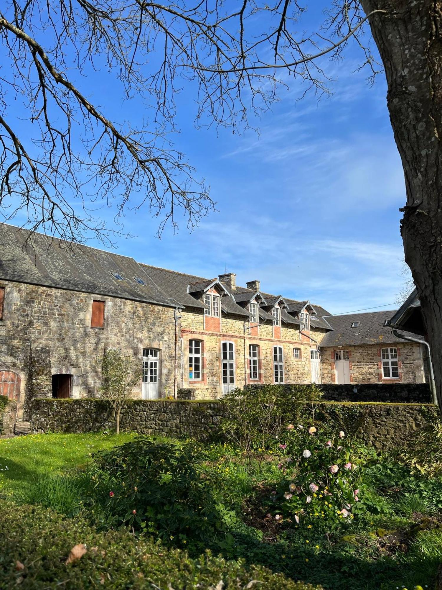 Abbaye De Blanchelande Bed & Breakfast Neufmesnil Exterior photo